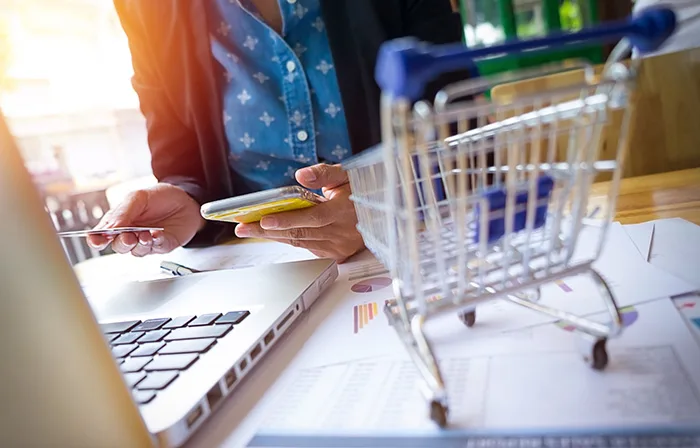 Kurumsal E-Ticaret Yönetimi